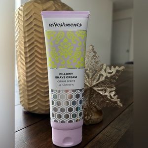 Refreshments Pillowy Shaving Cream!